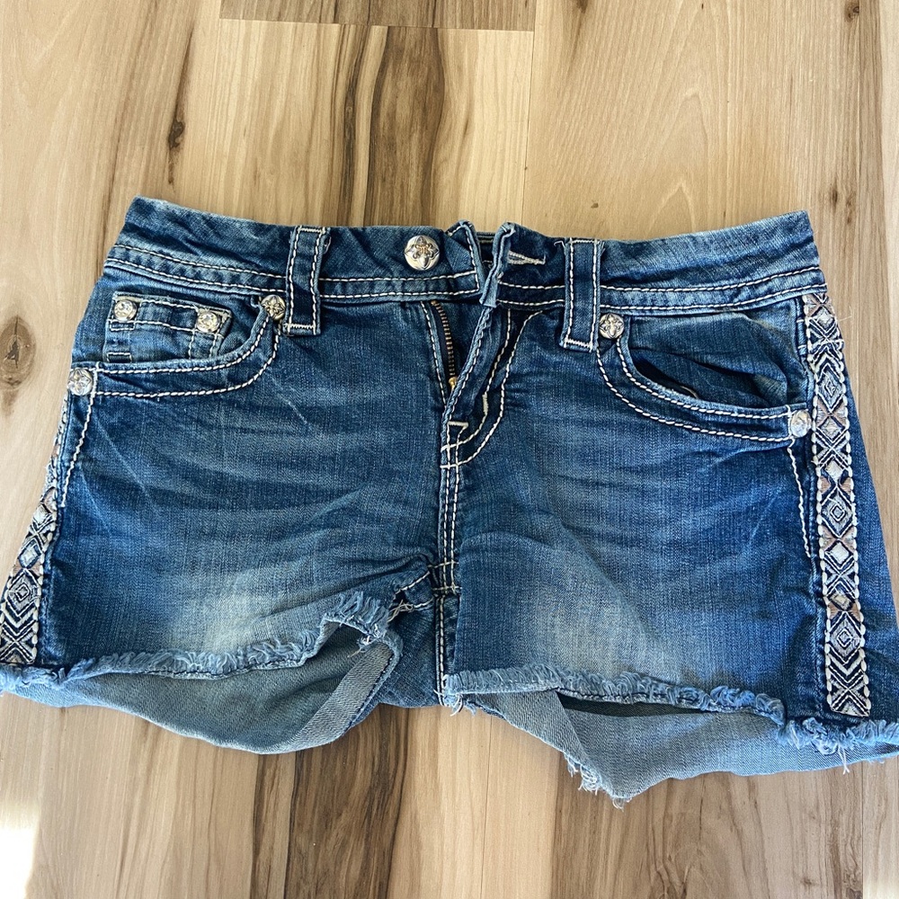 Miss me shorts size 25 mid rise shorts